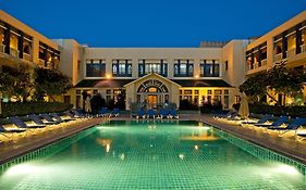 فندق ديار المدينة